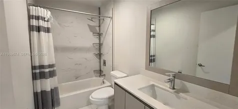 2535 NE 193rd Street Miami FL 33180