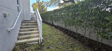 2535 NE 193rd Street Miami FL 33180