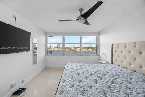 16570 NE 26th Avenue North Miami Beach FL 33160