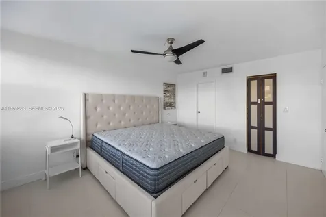 16570 NE 26th Avenue North Miami Beach FL 33160