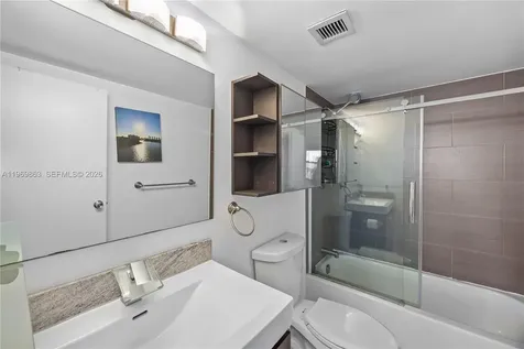 16570 NE 26th Avenue North Miami Beach FL 33160