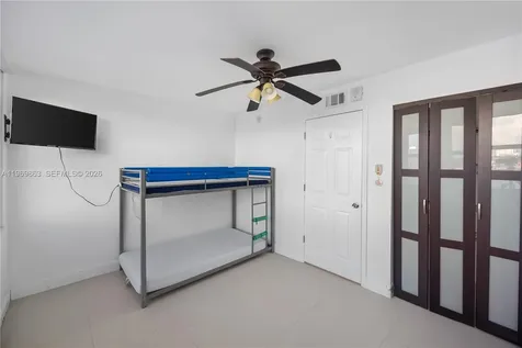 16570 NE 26th Avenue North Miami Beach FL 33160