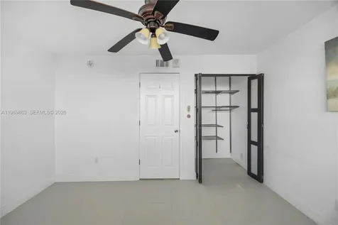 16570 NE 26th Avenue North Miami Beach FL 33160