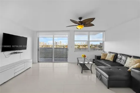 16570 NE 26th Avenue North Miami Beach FL 33160