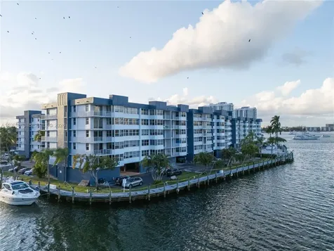 16570 NE 26th Avenue North Miami Beach FL 33160