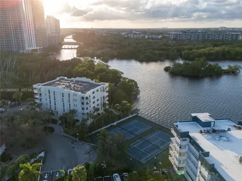 16570 NE 26th Avenue North Miami Beach FL 33160
