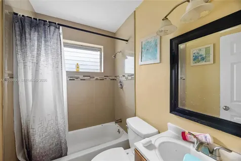 300 NW 39th Street Deerfield Beach FL 33064