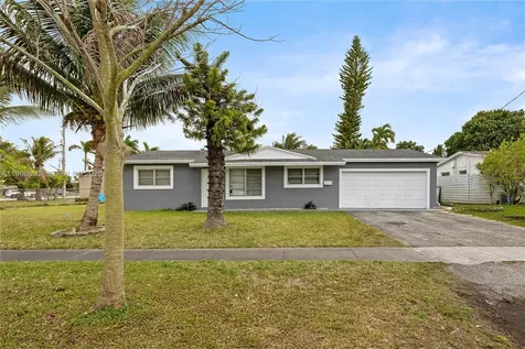300 NW 39th Street Deerfield Beach FL 33064