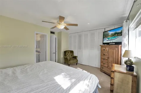 3430 NW 52nd Avenue Lauderdale Lakes FL 33319