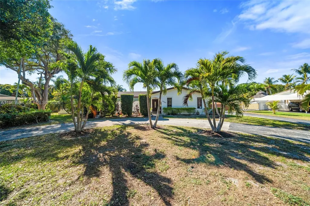 17242 SW 88th Avenue Palmetto Bay FL 33157