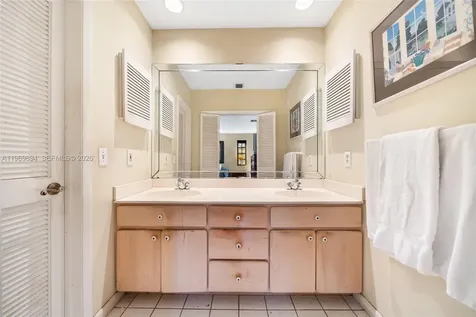 17242 SW 88th Avenue Palmetto Bay FL 33157