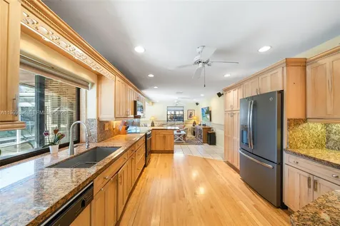 17242 SW 88th Avenue Palmetto Bay FL 33157