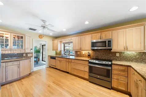 17242 SW 88th Avenue Palmetto Bay FL 33157