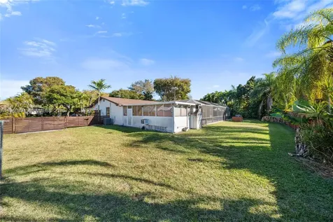 17242 SW 88th Avenue Palmetto Bay FL 33157