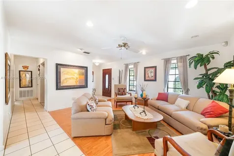 17242 SW 88th Avenue Palmetto Bay FL 33157