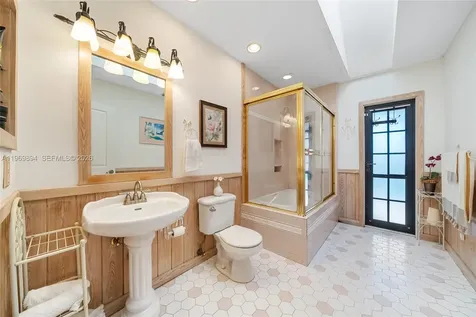 17242 SW 88th Avenue Palmetto Bay FL 33157