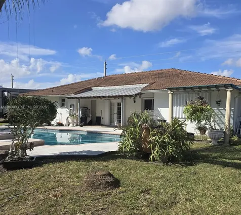 15641 SW 147th Avenue Miami FL 33187