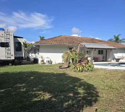 15641 SW 147th Avenue Miami FL 33187