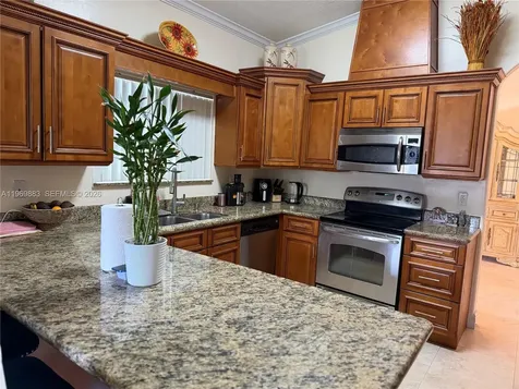 15641 SW 147th Avenue Miami FL 33187