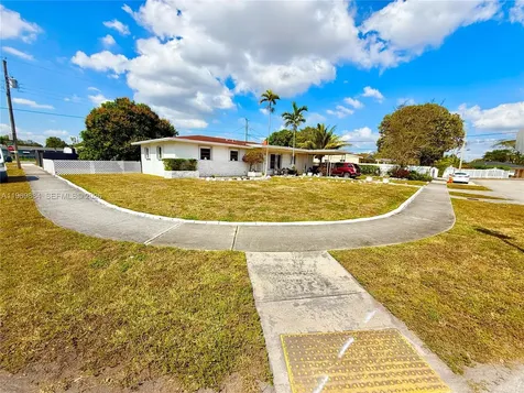 17100 NW 45th Court Miami Gardens FL 33055