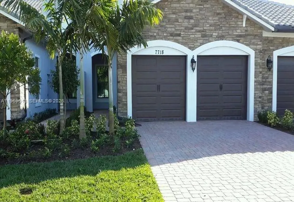 7718 N Blue Spring Drive Parkland FL 33067