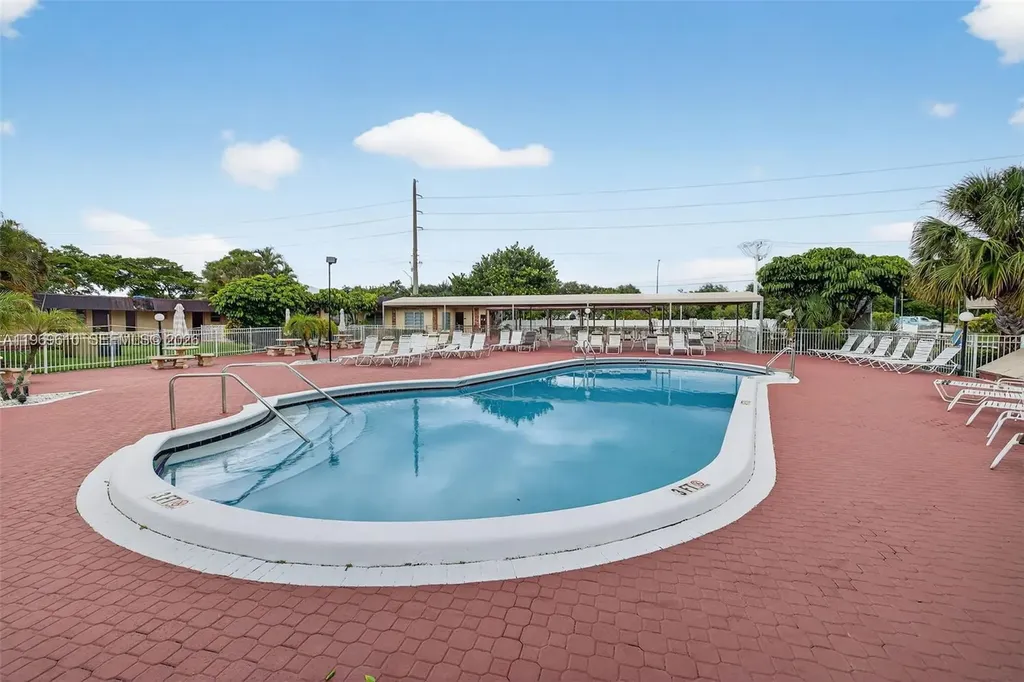 3051 NW 46th Avenue Fort Lauderdale FL 33313