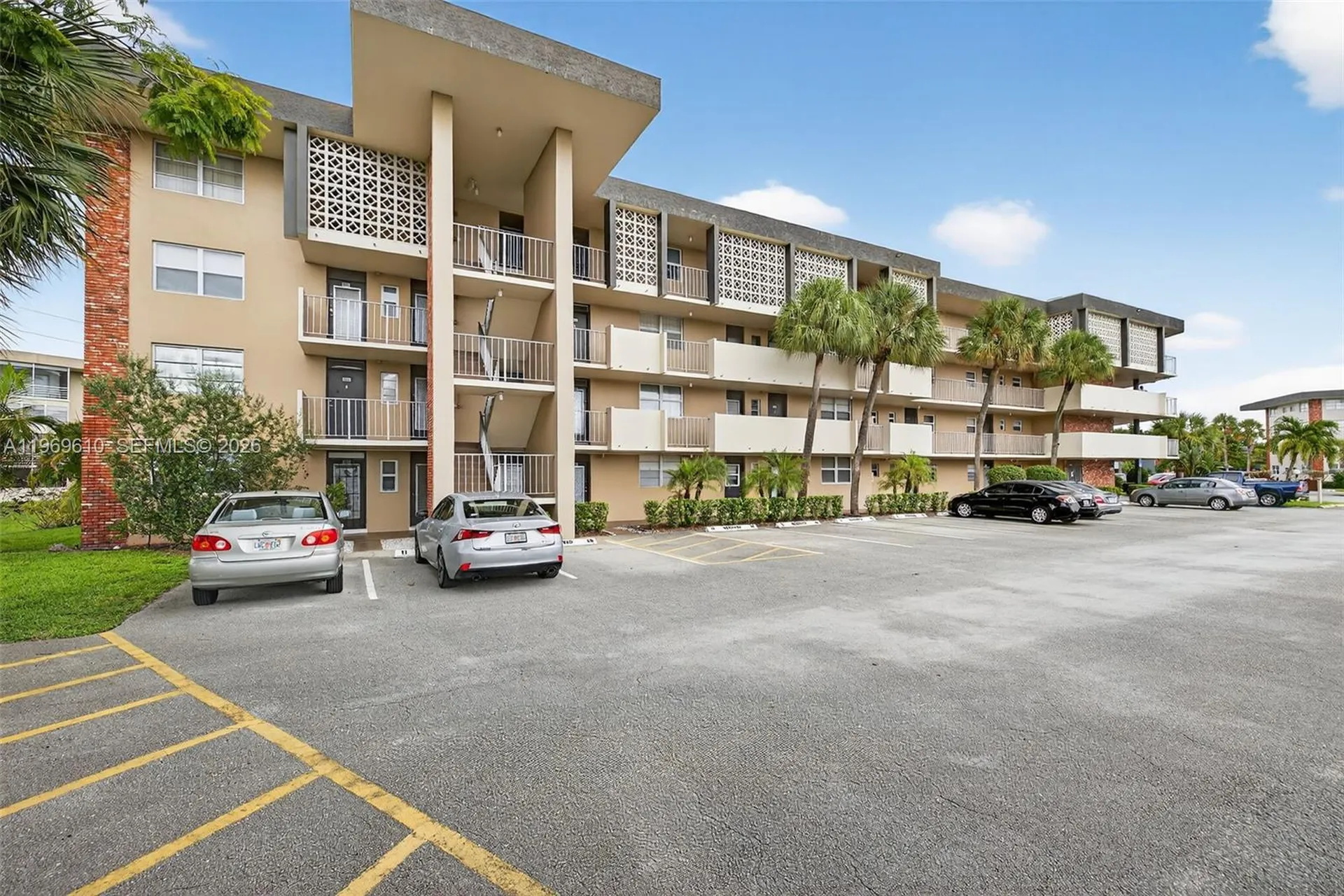 3051 NW 46th Avenue Fort Lauderdale FL 33313