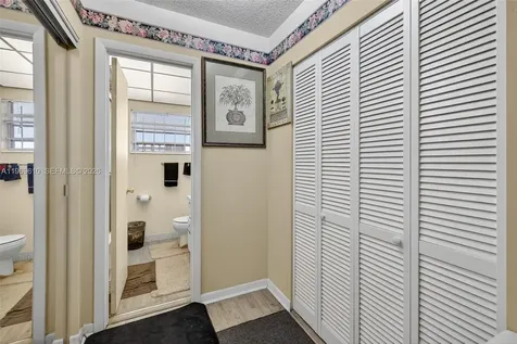 3051 NW 46th Avenue Fort Lauderdale FL 33313