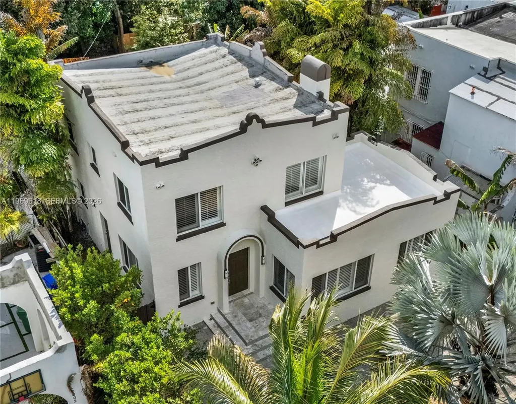2006 SW 12th Street Miami FL 33135