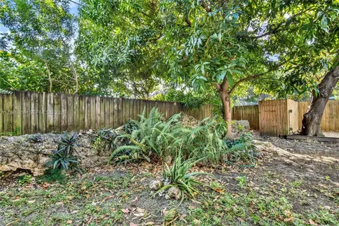 2006 SW 12th Street Miami FL 33135