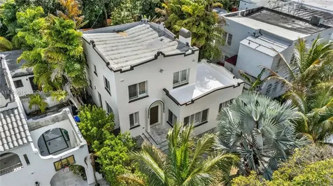 2006 SW 12th Street Miami FL 33135