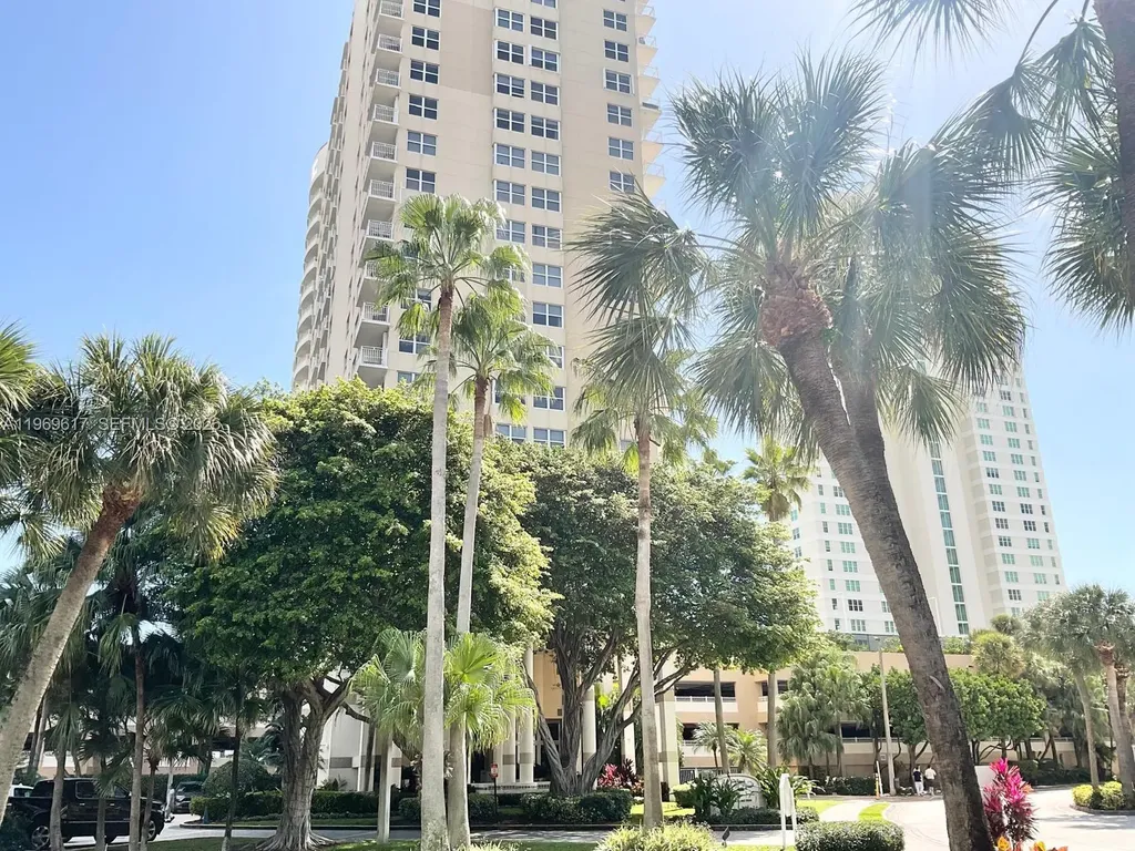 770 Claughton Island Drive Miami FL 33131