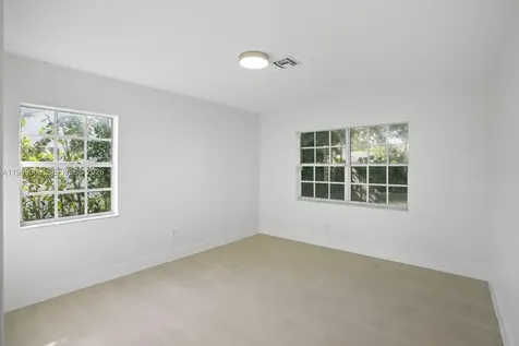 9912 SW 196th Street Cutler Bay FL 33157