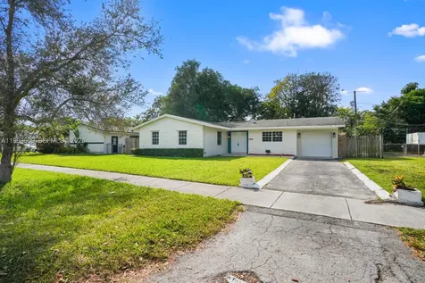 9912 SW 196th Street Cutler Bay FL 33157