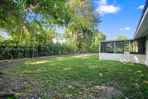9912 SW 196th Street Cutler Bay FL 33157