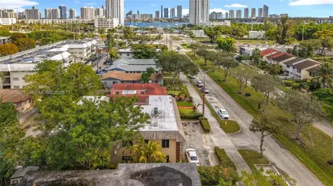 2335 NE 172 Nd North Miami Beach FL 33160