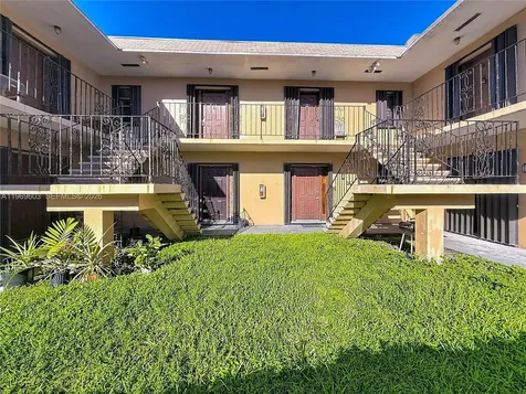 2335 NE 172 Nd North Miami Beach FL 33160