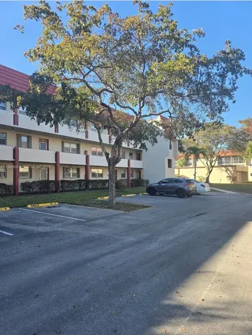 3071 E Sunrise Lakes Drive Sunrise FL 33322