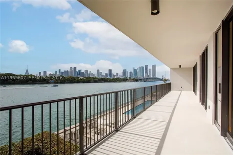 1000 Venetian Way Miami FL 33139