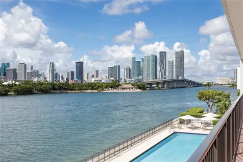 1000 Venetian Way Miami FL 33139