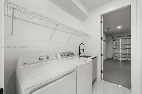 1621 NW 23rd Terrace Cape Coral FL 33993