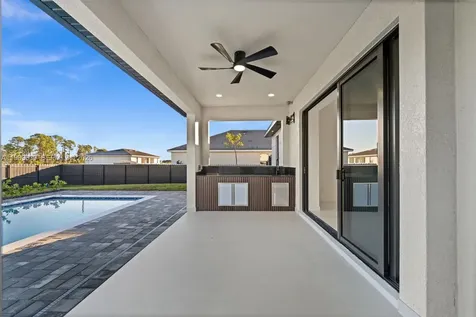 1621 NW 23rd Terrace Cape Coral FL 33993