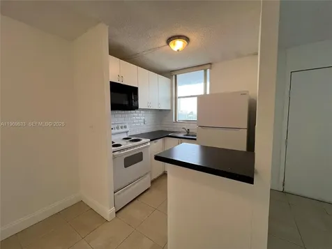 1801 S Treasure Drive North Bay Village FL 33141