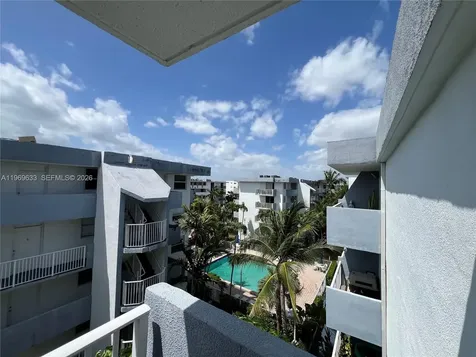 1801 S Treasure Drive North Bay Village FL 33141