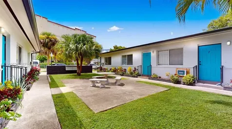 2499 SW 27th Street Miami FL 33133