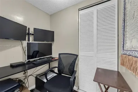 2500 Parkview Drive Hallandale Beach FL 33009