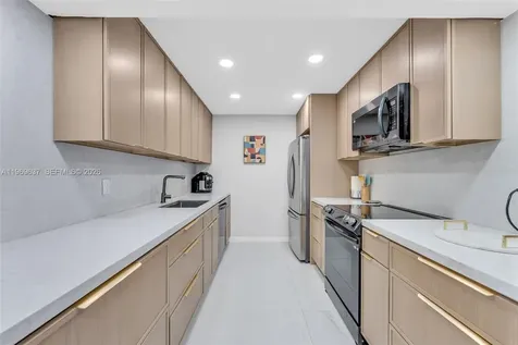 2500 Parkview Drive Hallandale Beach FL 33009