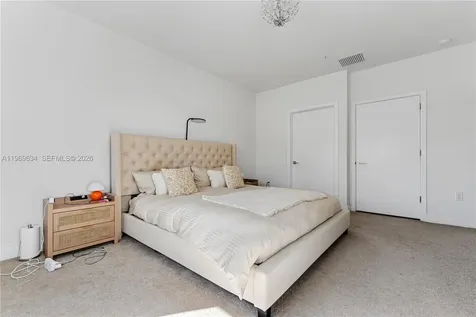 4440 NW 8th Court Plantation FL 33317