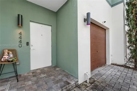 4440 NW 8th Court Plantation FL 33317