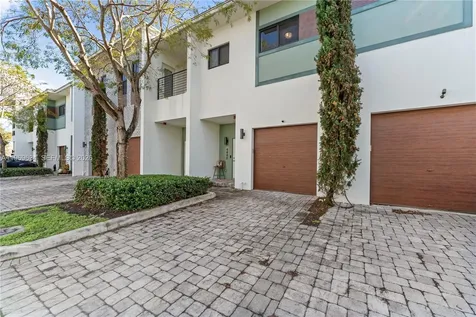 4440 NW 8th Court Plantation FL 33317